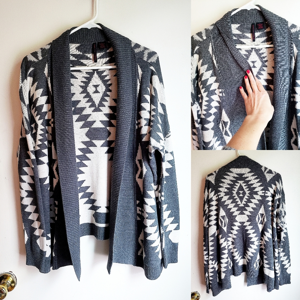 NWOT Indian print shrug cardigan